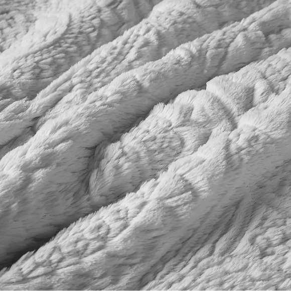 Madison Park Arya Embroidered Medallion Faux Fur Ultra Plush Comforter Set - Picture 8 of 10